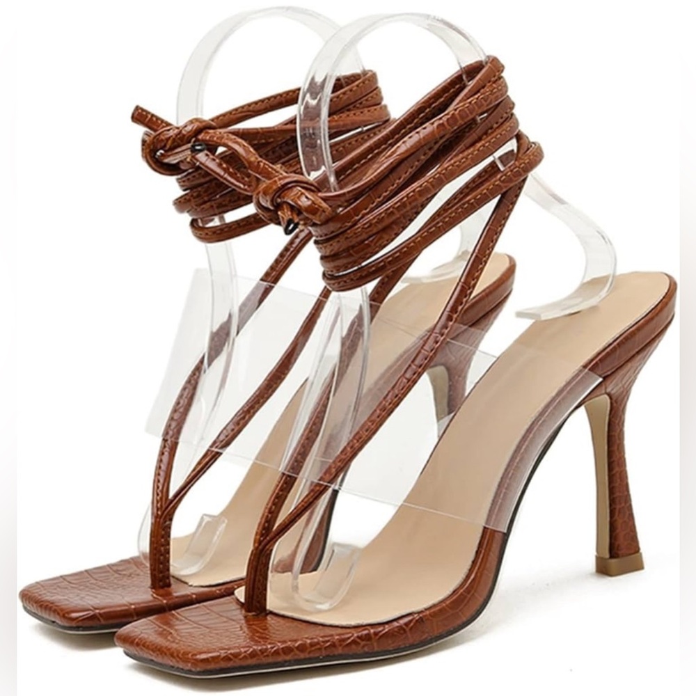 Cognac crock square toe ankle strap heel. EU 36=US 5.